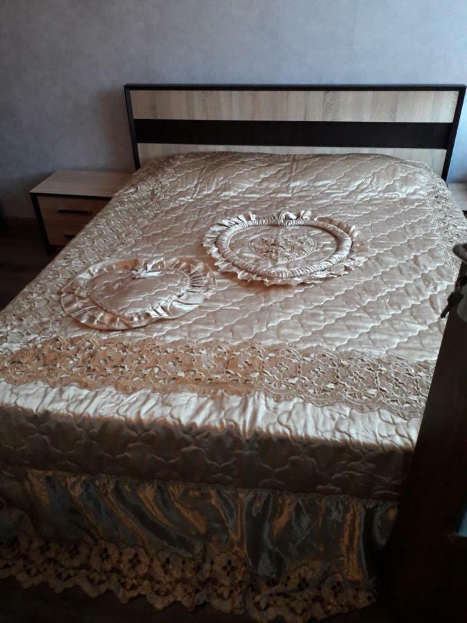 Alena'S Flat Apartment Боржоми Екстериор снимка